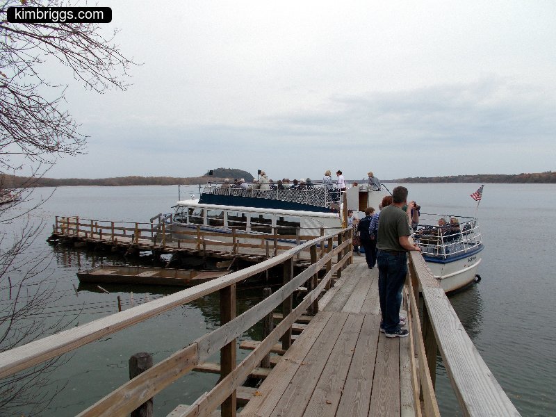 Upper Dells Boat Tour