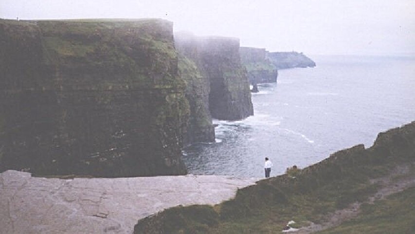 cliffs moher ireland 850