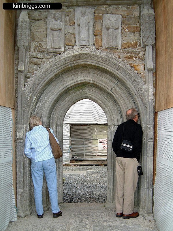 Whispering arch made of stone.