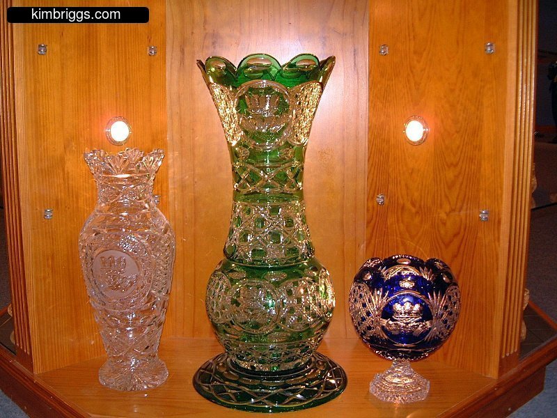 Display of Connemara crystal.