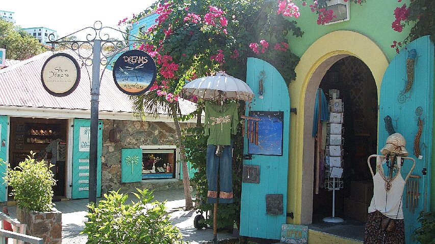 cruz bay streets 850