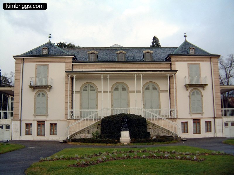 Geneve Jardin Botanique building.