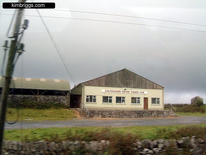 Kilfenora Coop Mart exterior.
