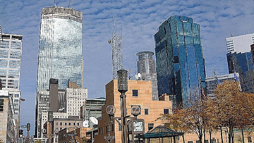 minneapolis tourist site 850