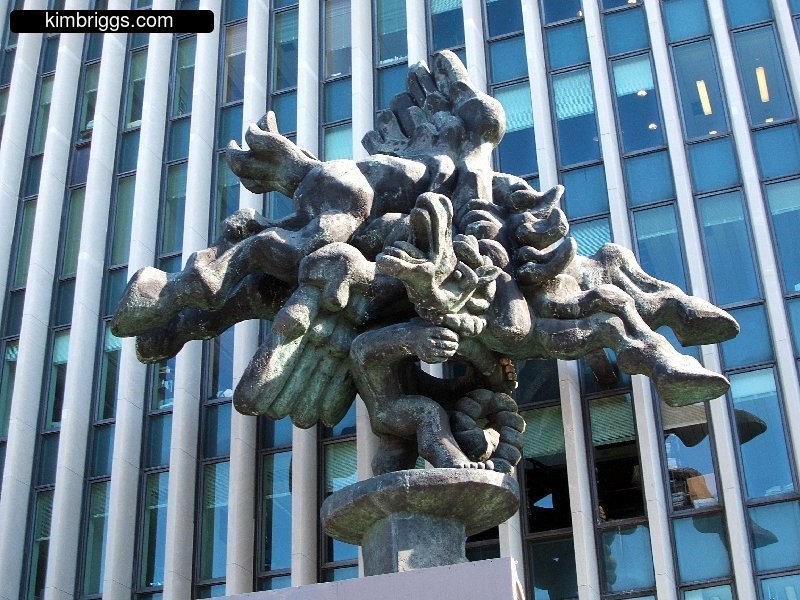 Bellerophon Taming Pegasus sculpture outside Columbia Law School.