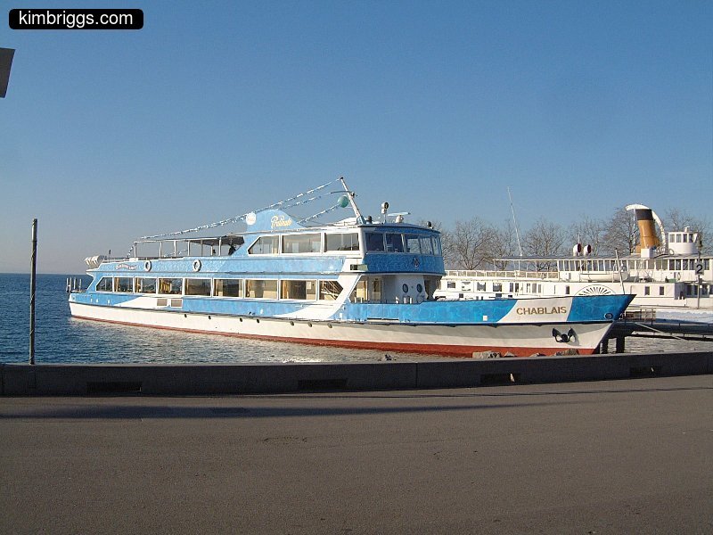 Tour boat Chablais.