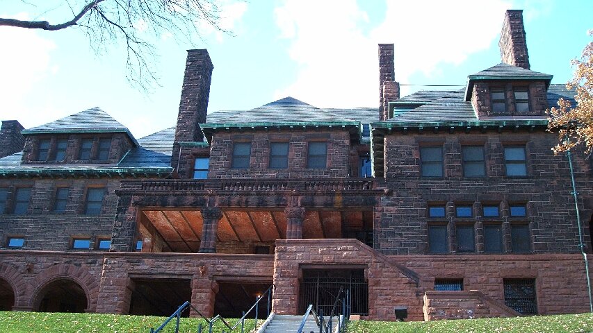 saint paul hill house 850