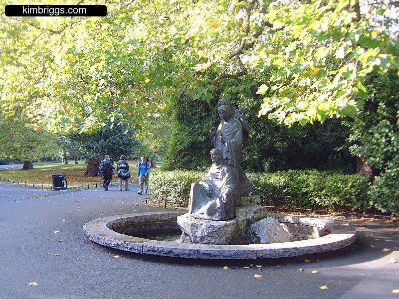 he Three Fates Fountain St Stephens Green park.