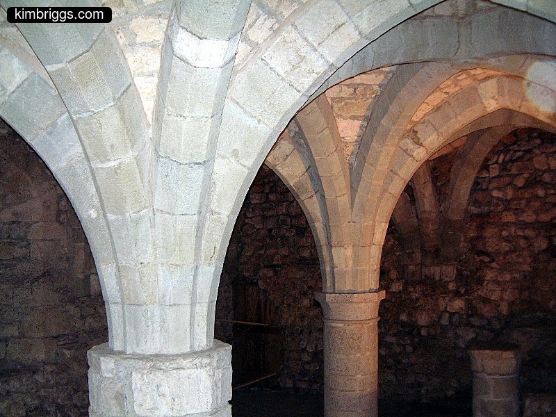 Close-up of multi-arch stone supports.