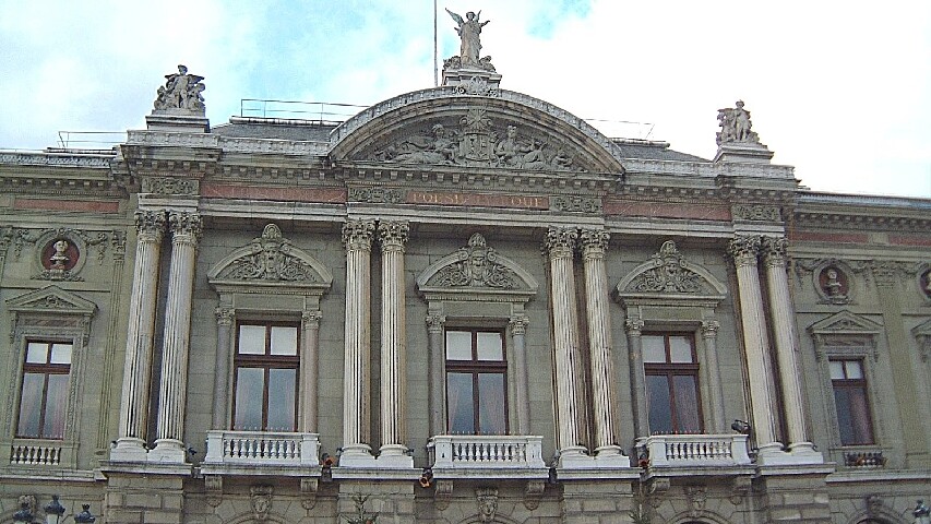 swiss architecture 850