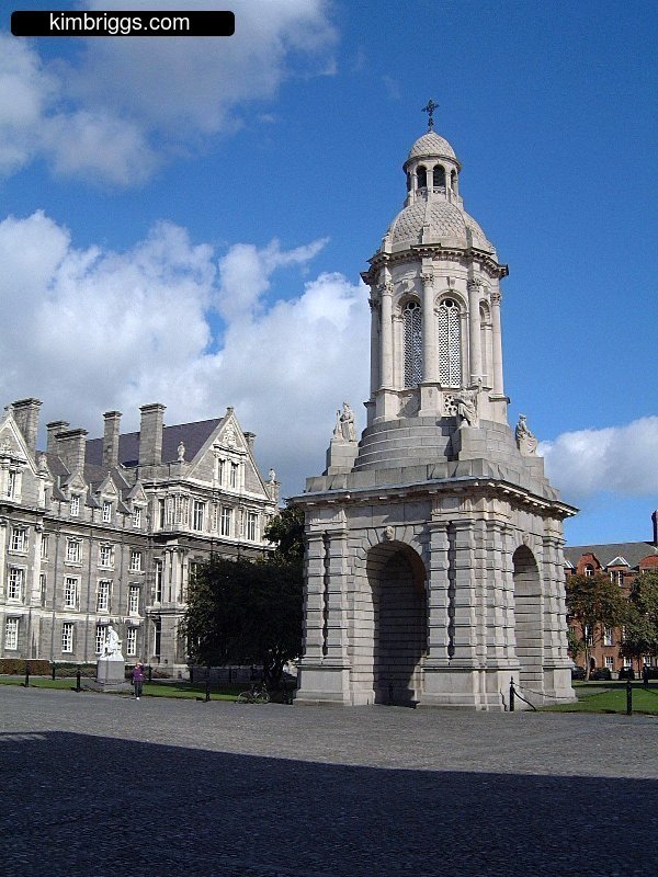 Trinity College stone arch dome in courtyard.